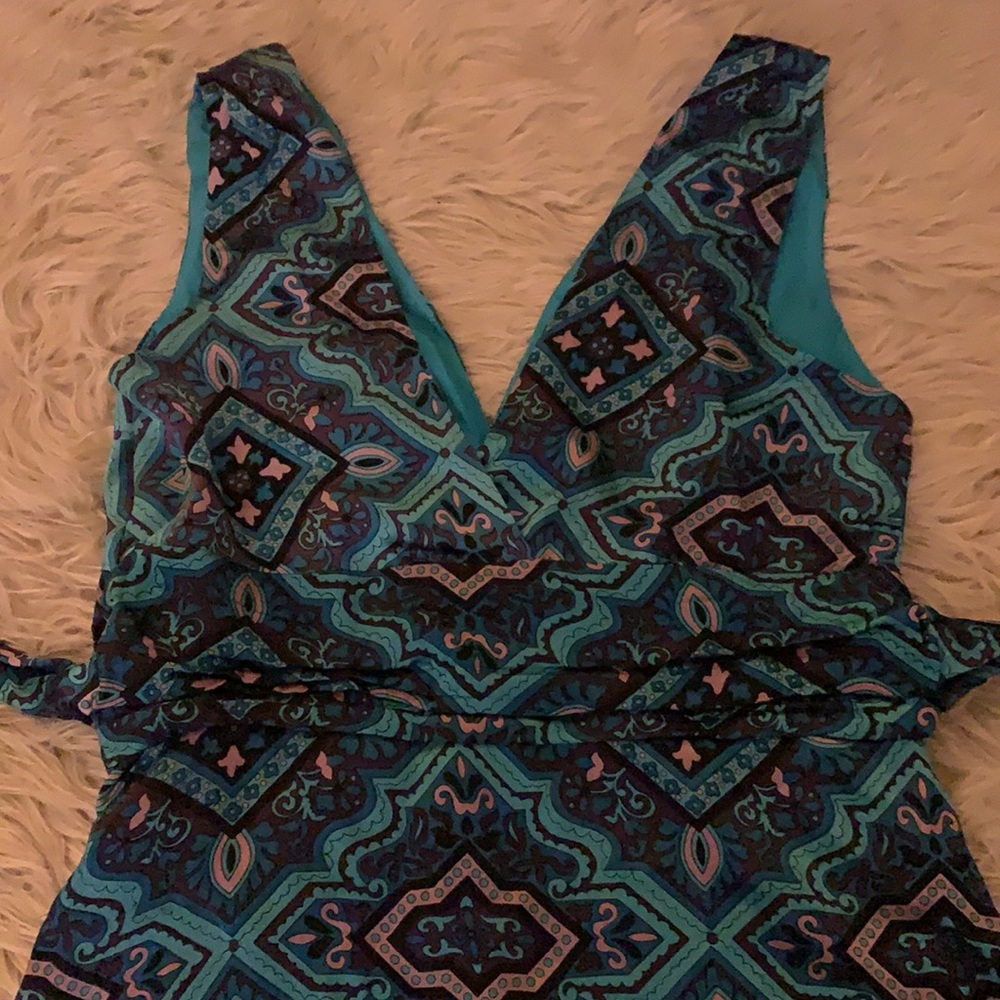 Turquoise patterned top - Picture 2 of 4